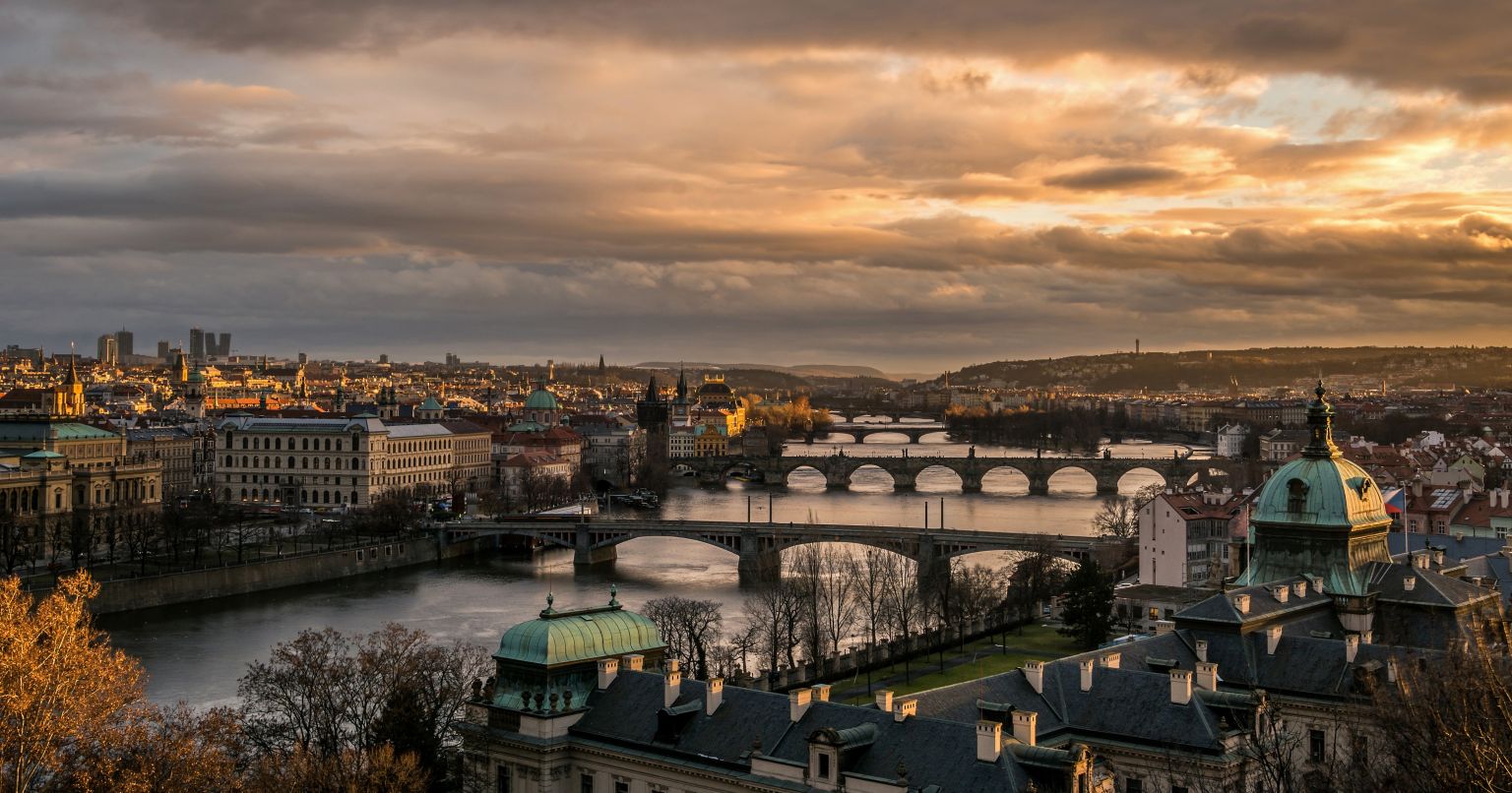 Deka Immobilien kauft Prager Büroobjekt für 77 Millionen Euro