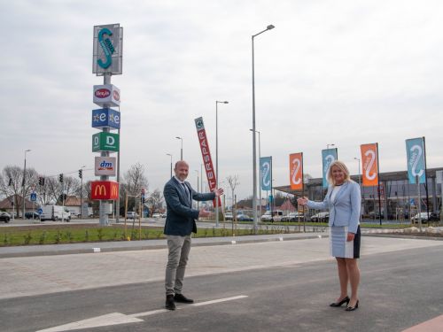SES expandiert in Ungarn: Teileröffnung S-PARK in Kaposvár