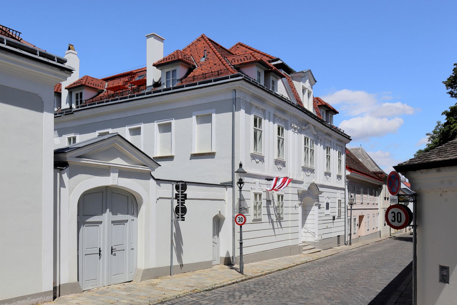 Rokoko trifft Moderne: Letzte Mietfläche im Beethoven-Haus in Wien Nussdorf vergeben