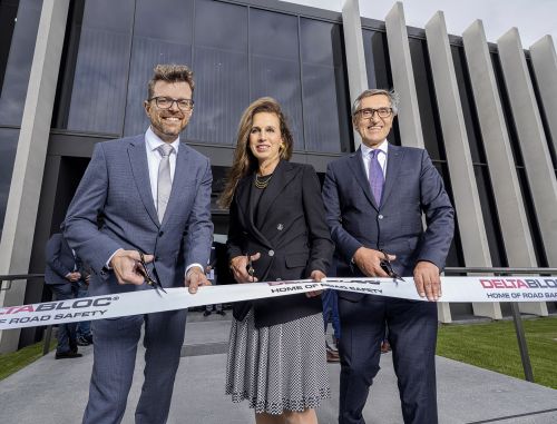 Deltabloc eröffnet Firmenzentrale in Wöllersdorf
