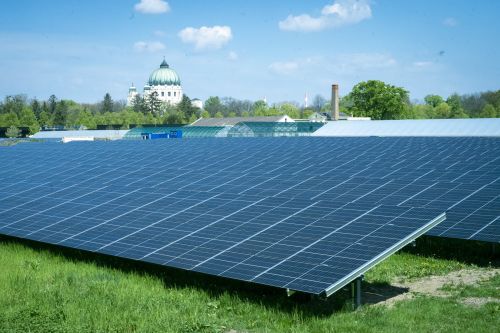 Solarkraftwerk am Wiener Zentralfriedhof