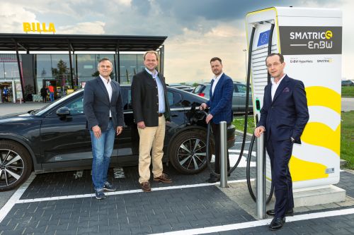 BILLA in Wiener Neustadt eröffnet vier neue SMATRICS EnBW Highspeed-Ladestationen