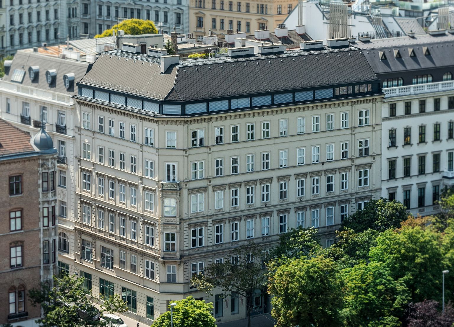 Grossmann + Kaswurm Immobilien erwirbt Stilzinshaus in der Wiener Innenstadt