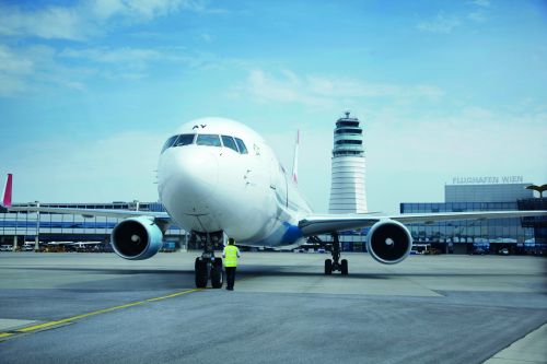 Genehmigungsverfahren für Flughafen-Wien-Angebot verlängert
