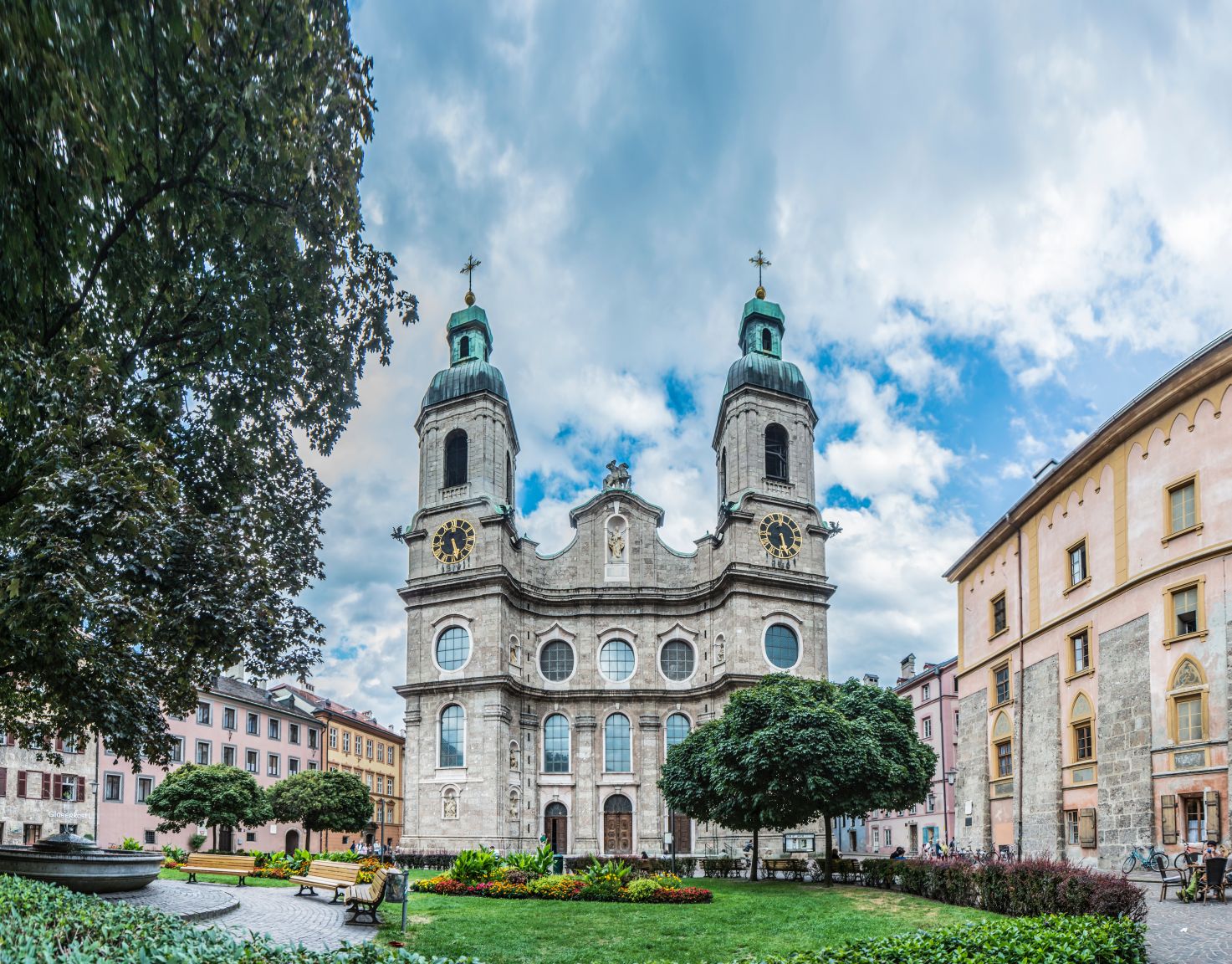 Innsbrucker Dom wird nach Sanierung wieder eröffnet