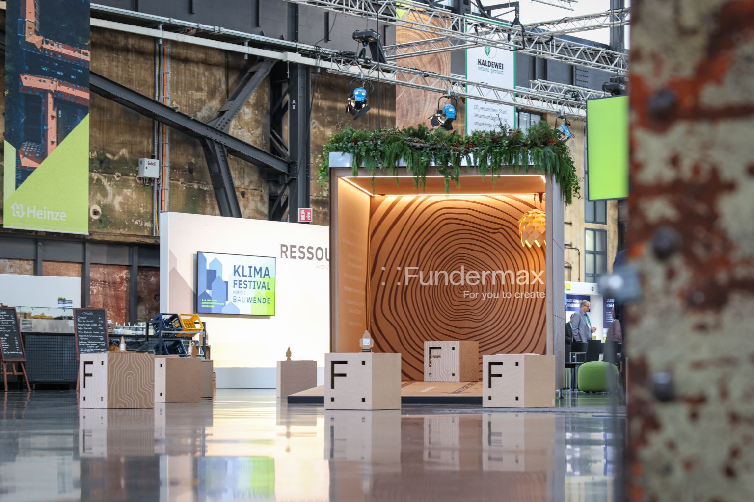 Fundermax präsentiert neuen Sustainability Cube