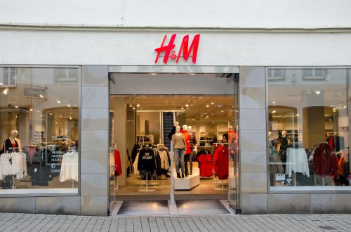 H&M muss sparen und streicht 1.500 Stellen