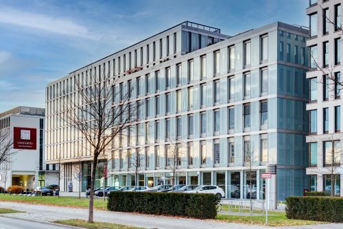 BNP Paribas REIM verkauft Münchener Bürogebäude H2O des NEIF II-Fonds