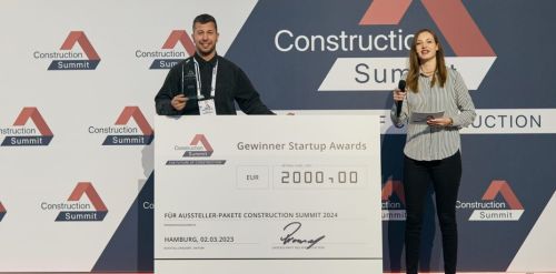 smino holt Start-up-Award am Construction Summit