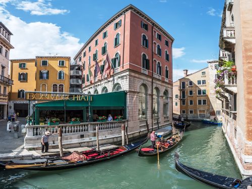 Christie & Co vermittelt Hotel im Herzen von Venedig an die Palladium Hotel Group