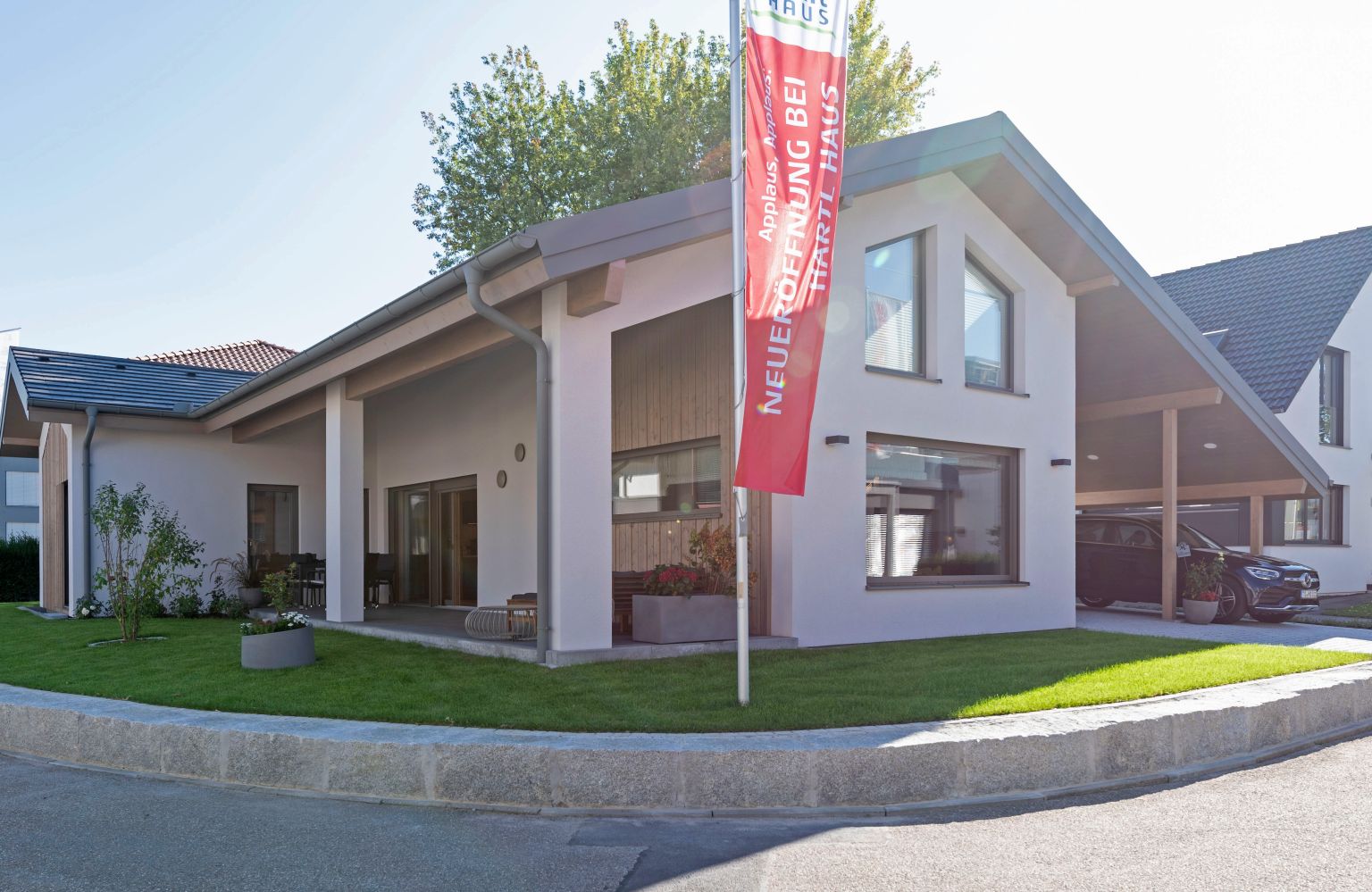 HARTL HAUS eröffnet neues Musterhaus in Fellbach bei Stuttgart