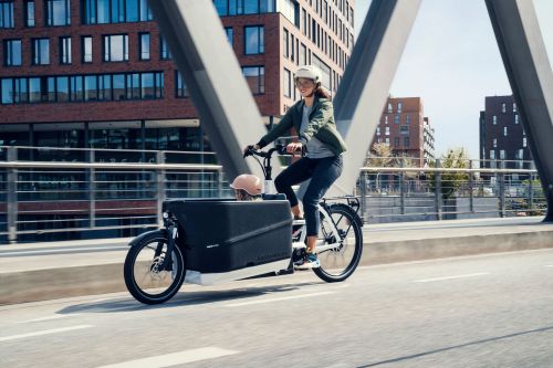 2023 wurden erstmals mehr E-Bikes als konventionelle Räder verkauft