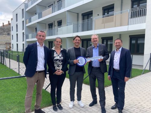„Das Koloman“: SÜBA AG übergibt planmäßig Wohnprojekt an Investor Bank Austria Real Invest Immobilien-Kapitalanlage GmbH.