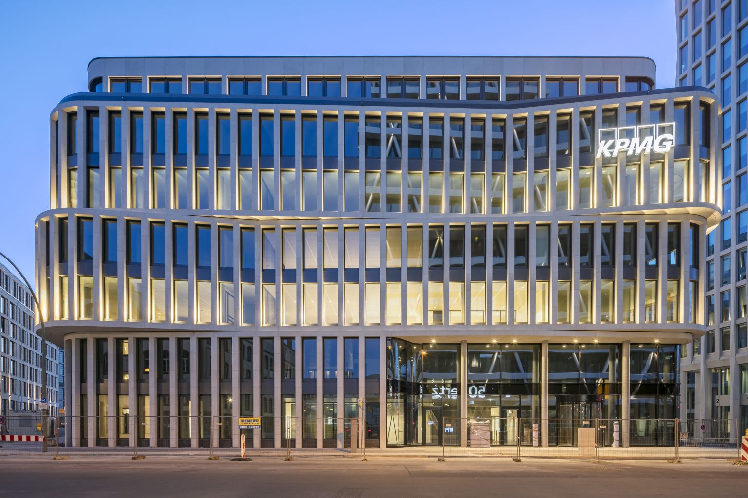 CA Immo: Bürogebäude in Berlin fertig gestellt