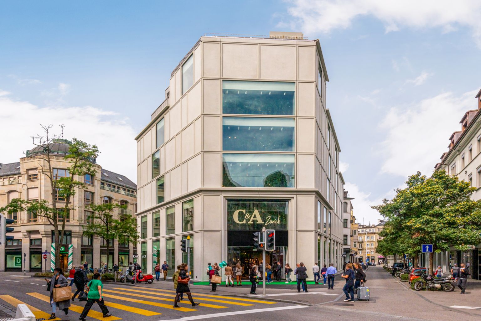 C&A Flagship Store in Zürich fertiggestellt